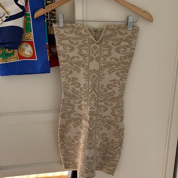 Guess By Marciano Bodycon Dress - Picture 2 of 10